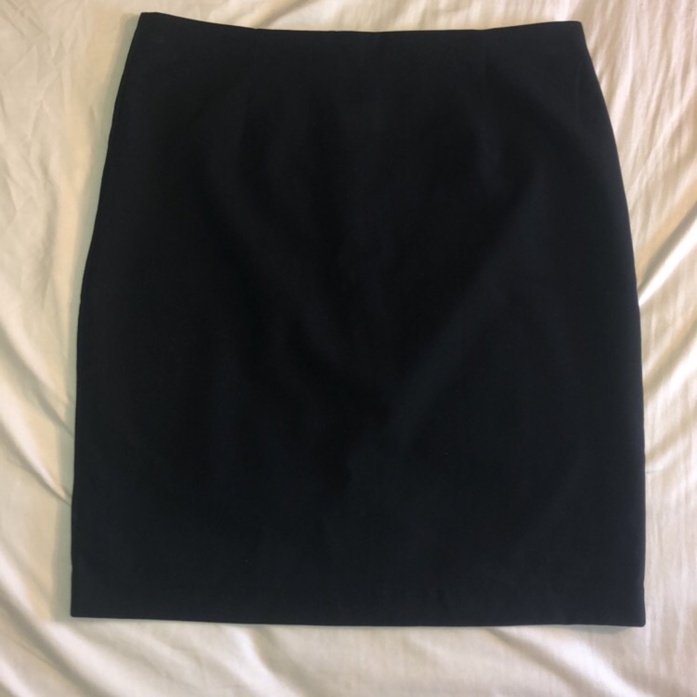 Forever 21 Black Business Skirt, Size Large